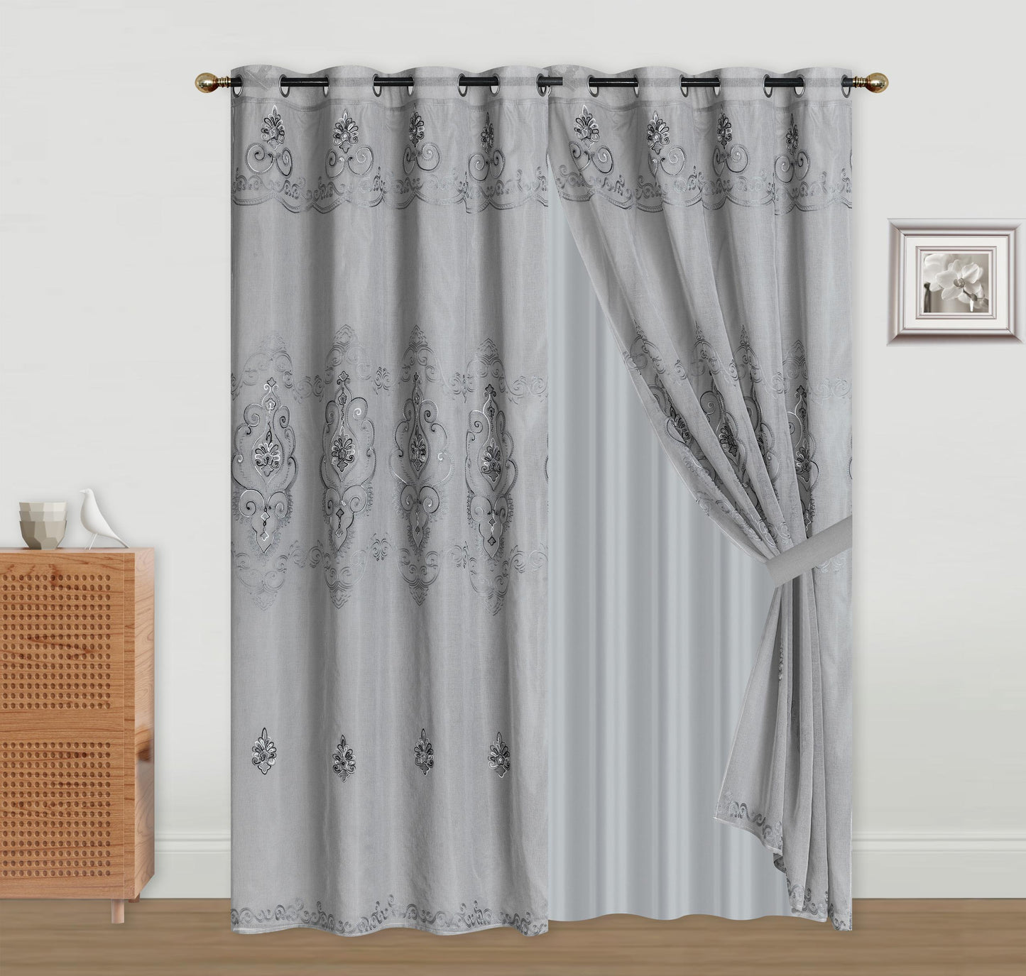 Cortina  LINO bordada G&B