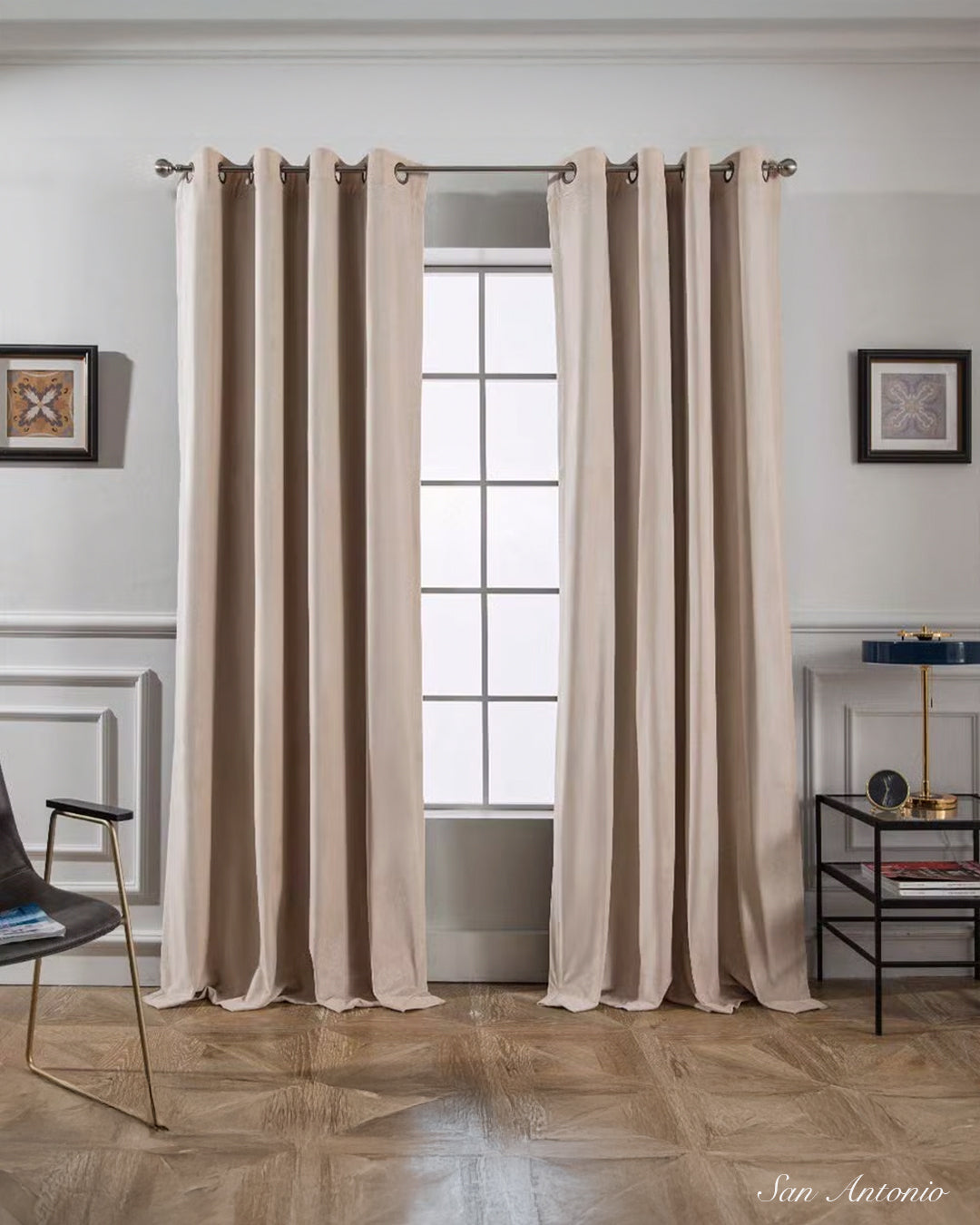 Cortina Blackout Mugu